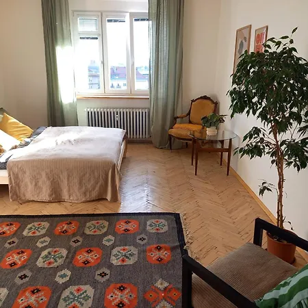 Apartment Stylovy A Slunny S Umeleckym Nadechem V Blizkosti Centra